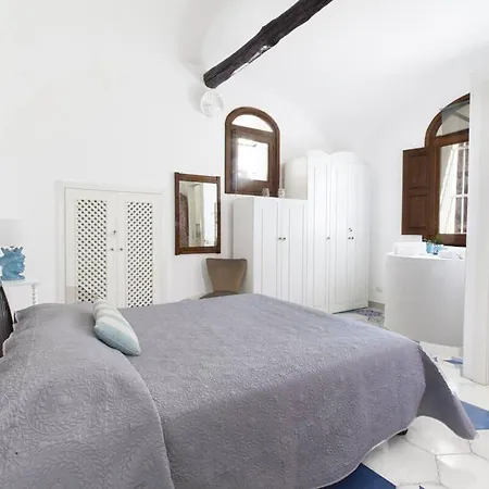 Apartment La Rosa Dei Venti - De Vivo Realty *