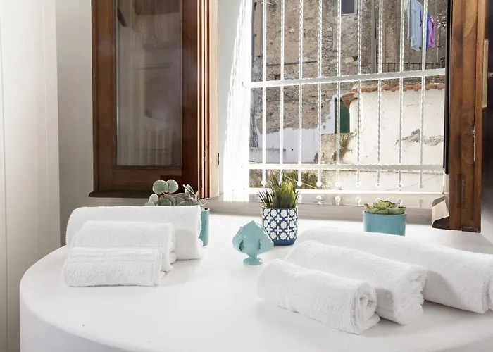 La Rosa Dei Venti - De Vivo Realty